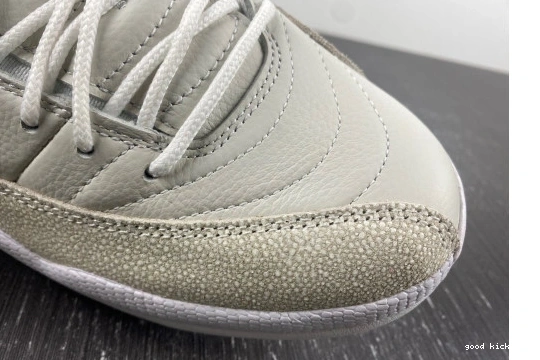 873864-102 OVO White Jordan Retro 12 873864-102 0425